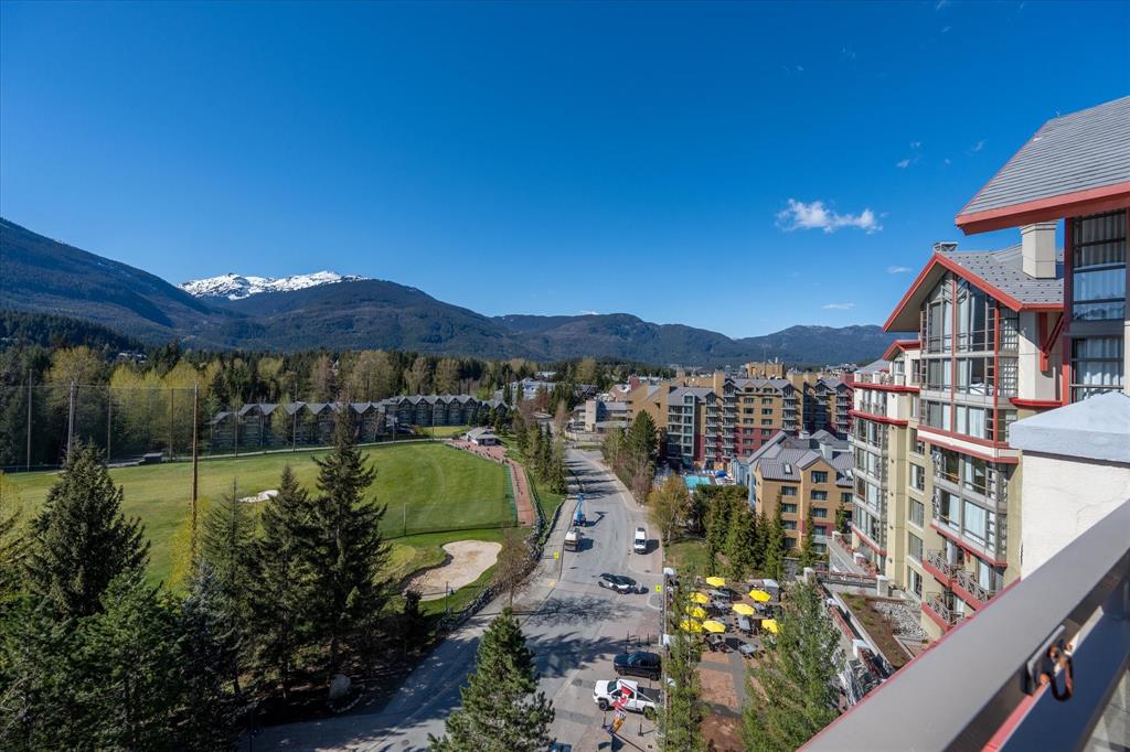 #963 – 4090 Whistler Way