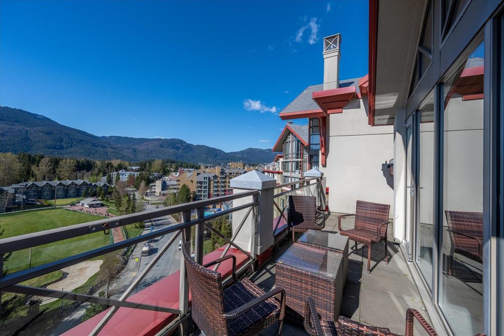 #963 – 4090 Whistler Way