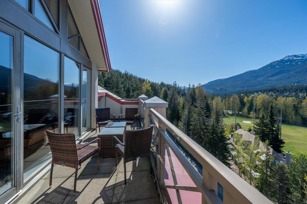 #963 – 4090 Whistler Way