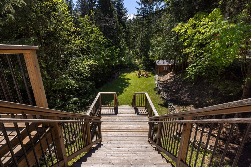 1350 Fernwood Drive