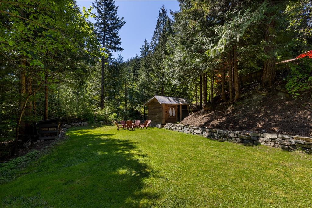 1350 Fernwood Drive