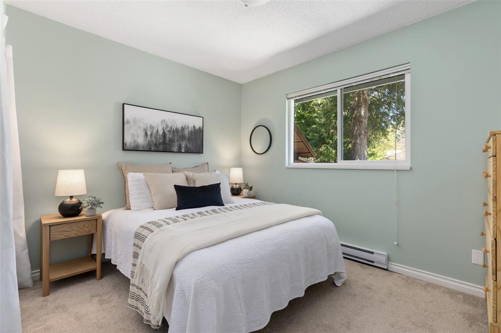 1350 Fernwood Drive