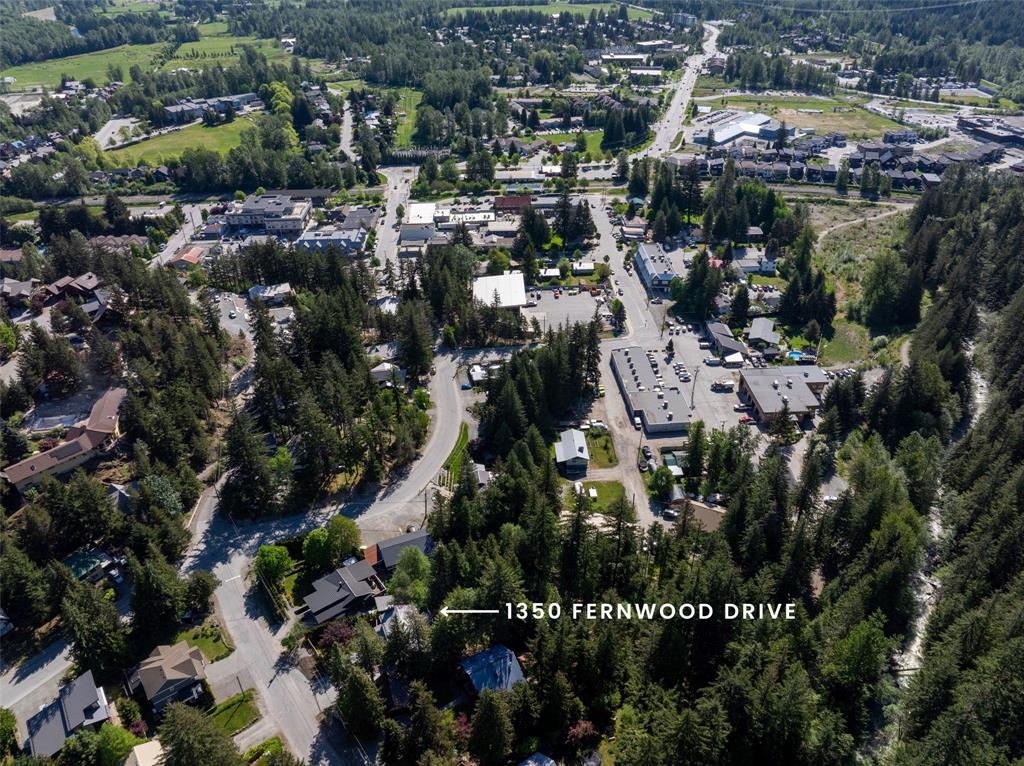 1350 Fernwood Drive