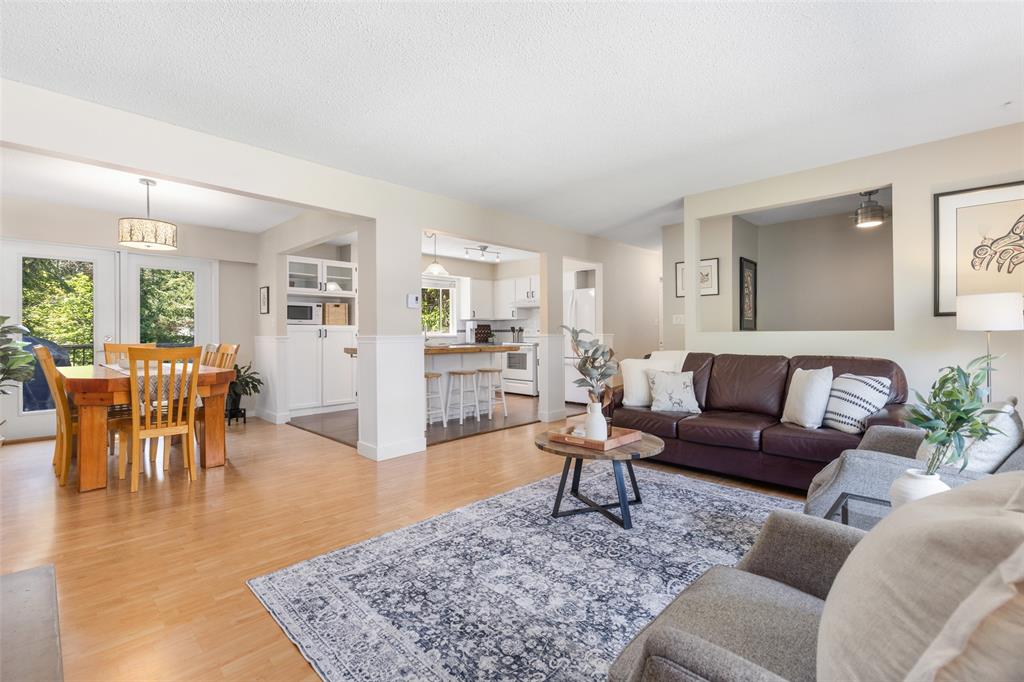 1350 Fernwood Drive