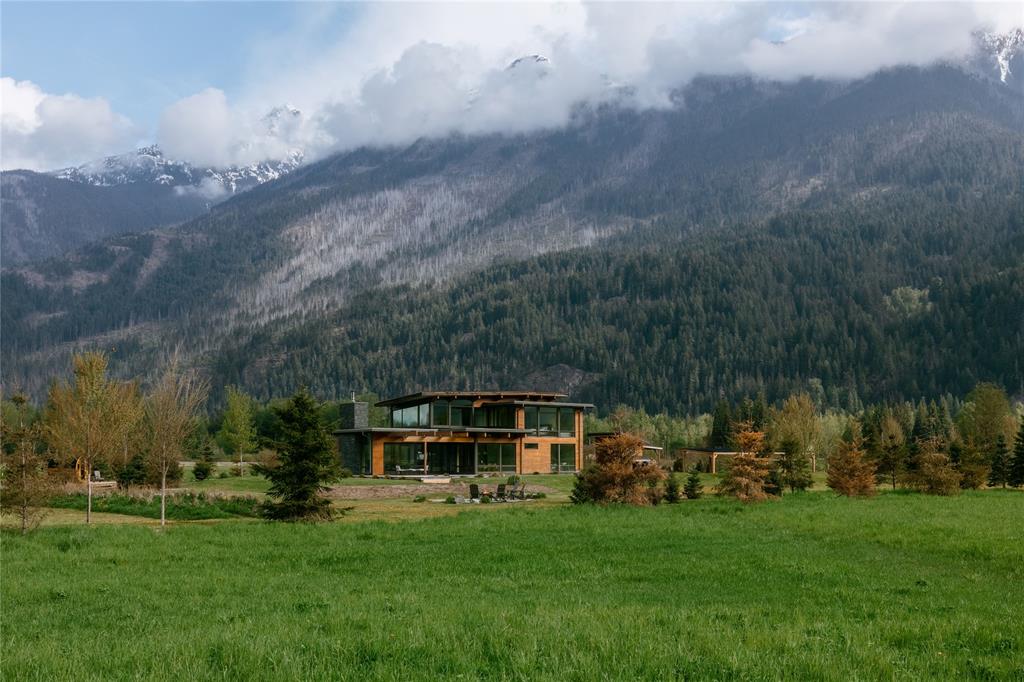 9209 Pemberton Meadows Road