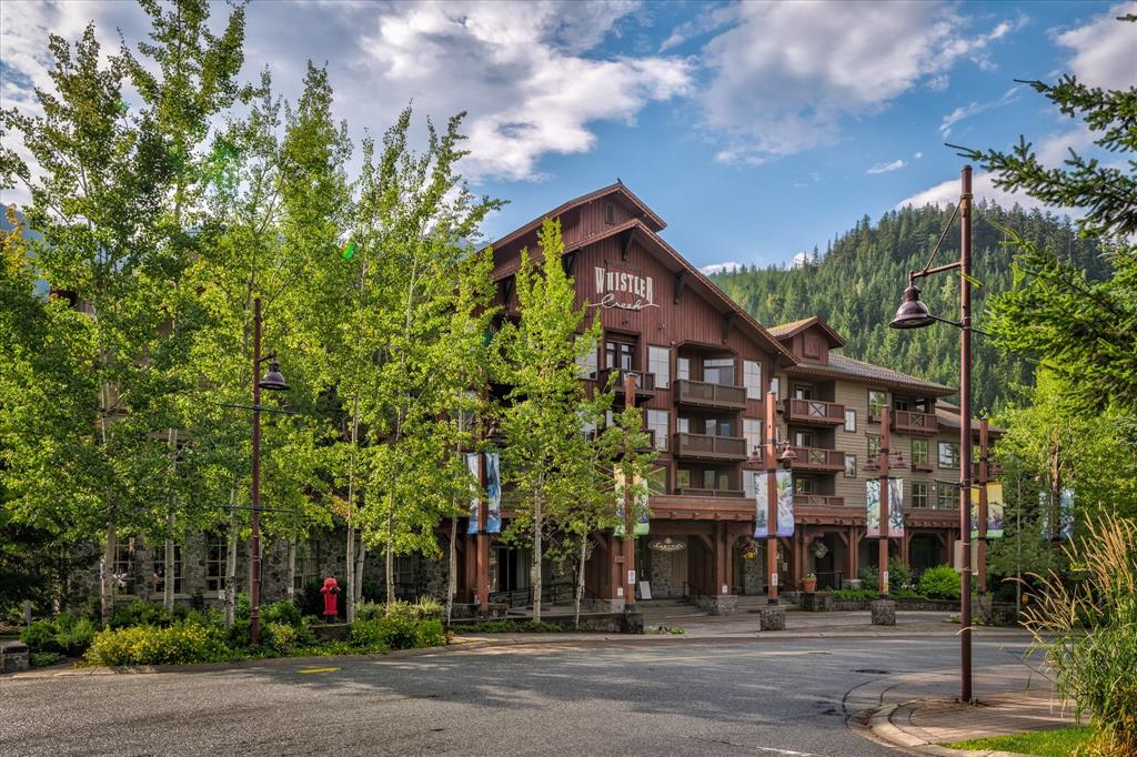 #432C – 2036 London Lane