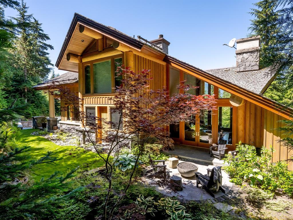 4673 Blackcomb Way