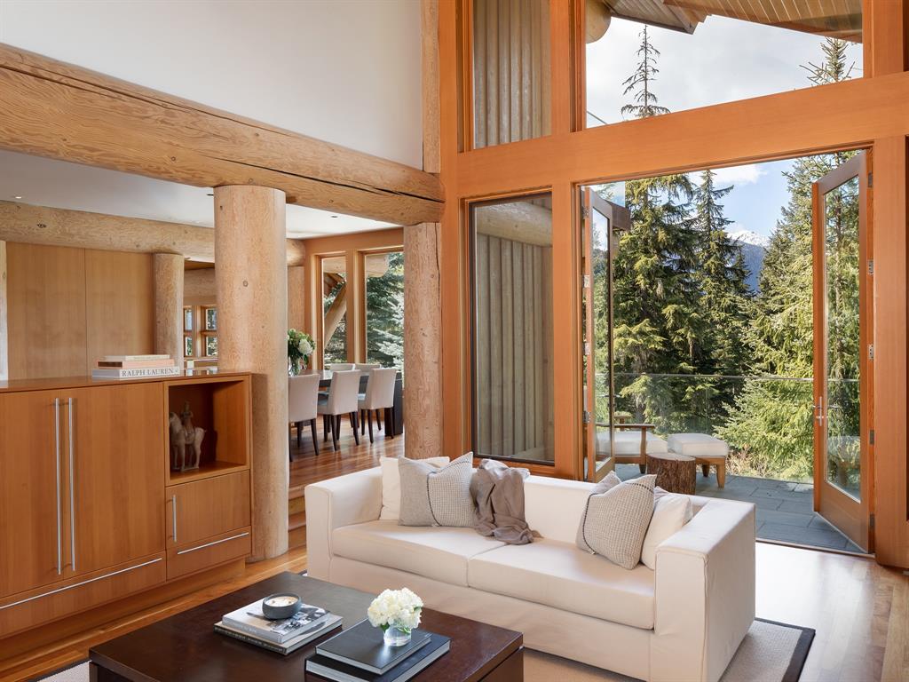 4673 Blackcomb Way