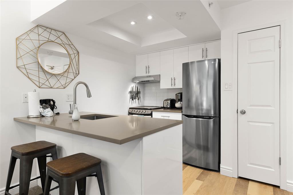 #423 – 4809 Spearhead Drive