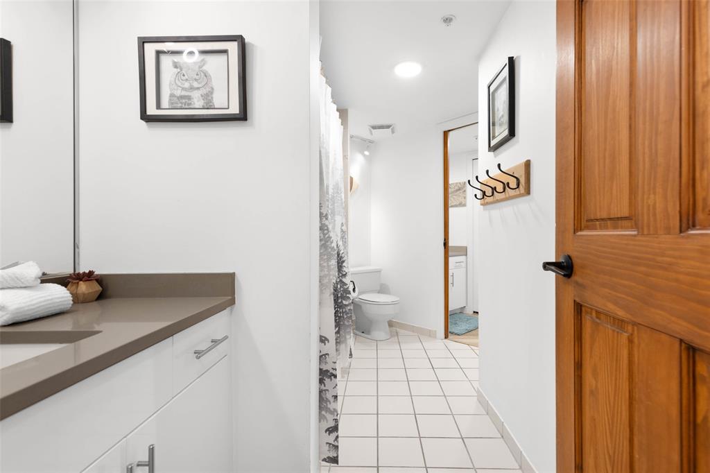#423 – 4809 Spearhead Drive