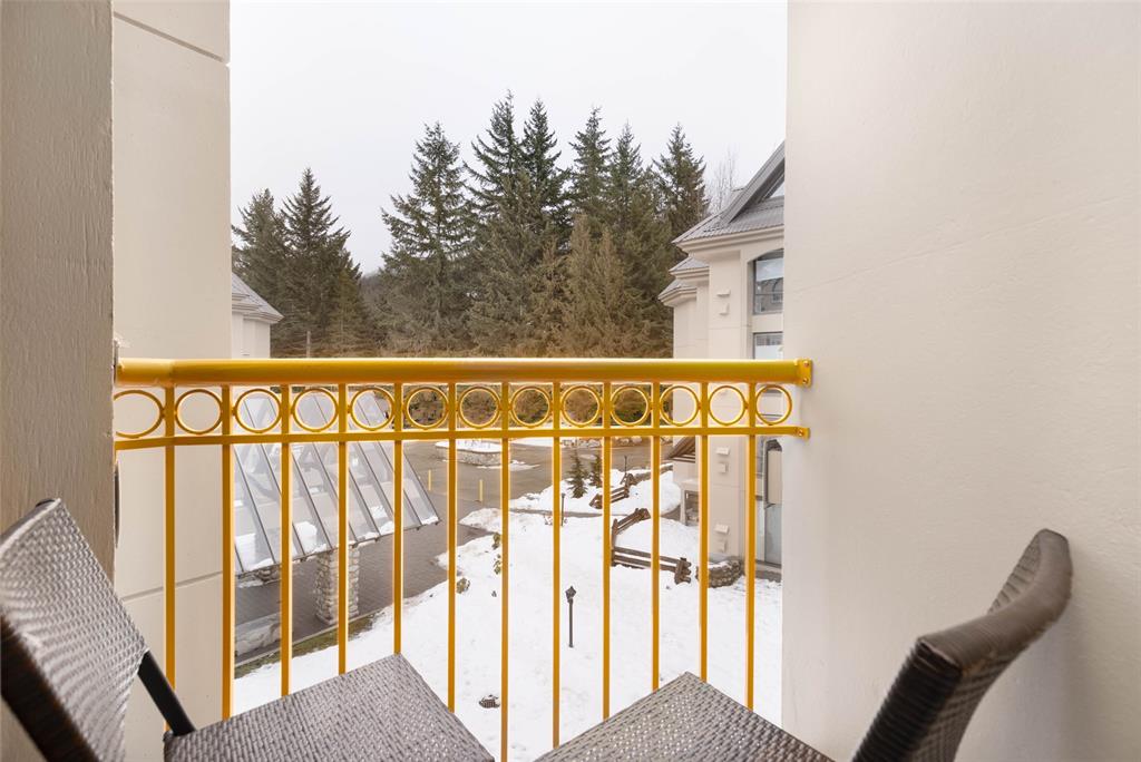 #423 – 4809 Spearhead Drive