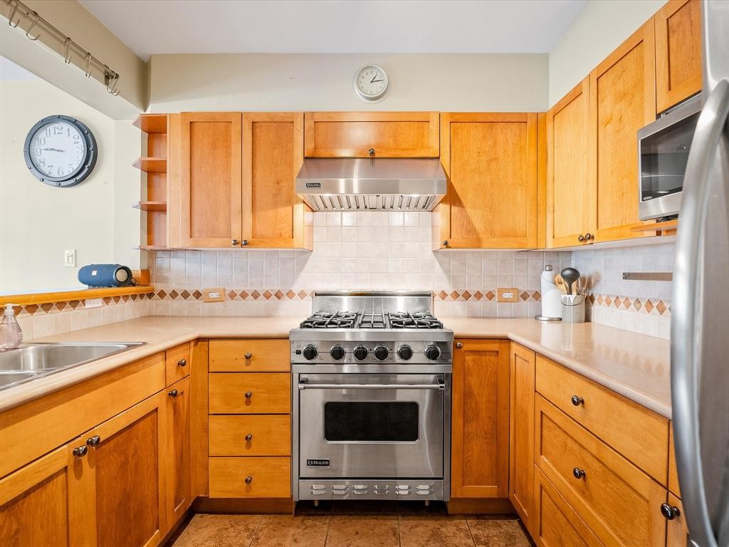 #29 – 2641 Whistler Road