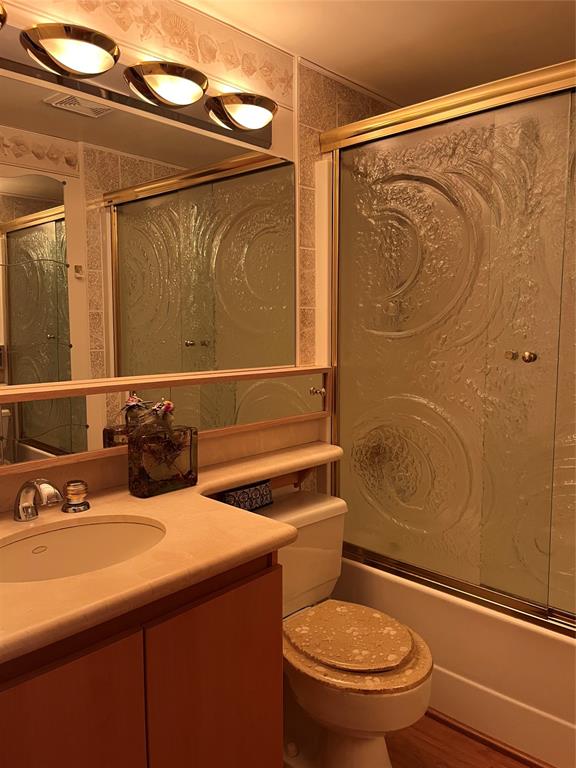 #5 – 2251 Sapporo Drive