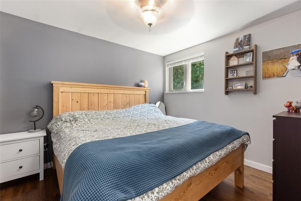 1044 Cedar Grove Lane