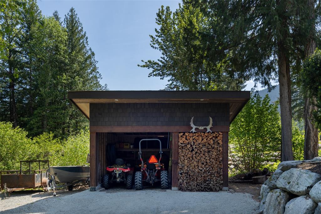 1044 Cedar Grove Lane