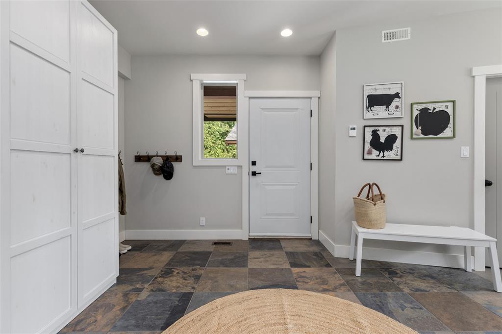 1044 Cedar Grove Lane