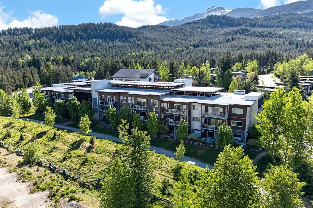 #212 – 1025 Legacy Way