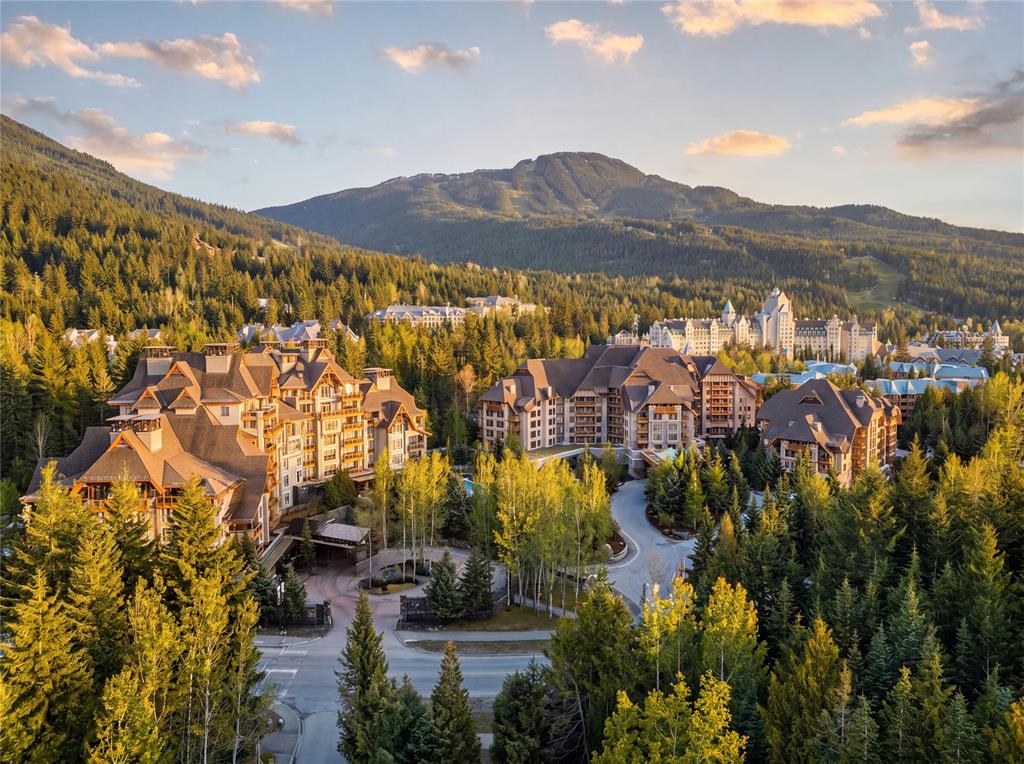 #724 – 4591 Blackcomb Way
