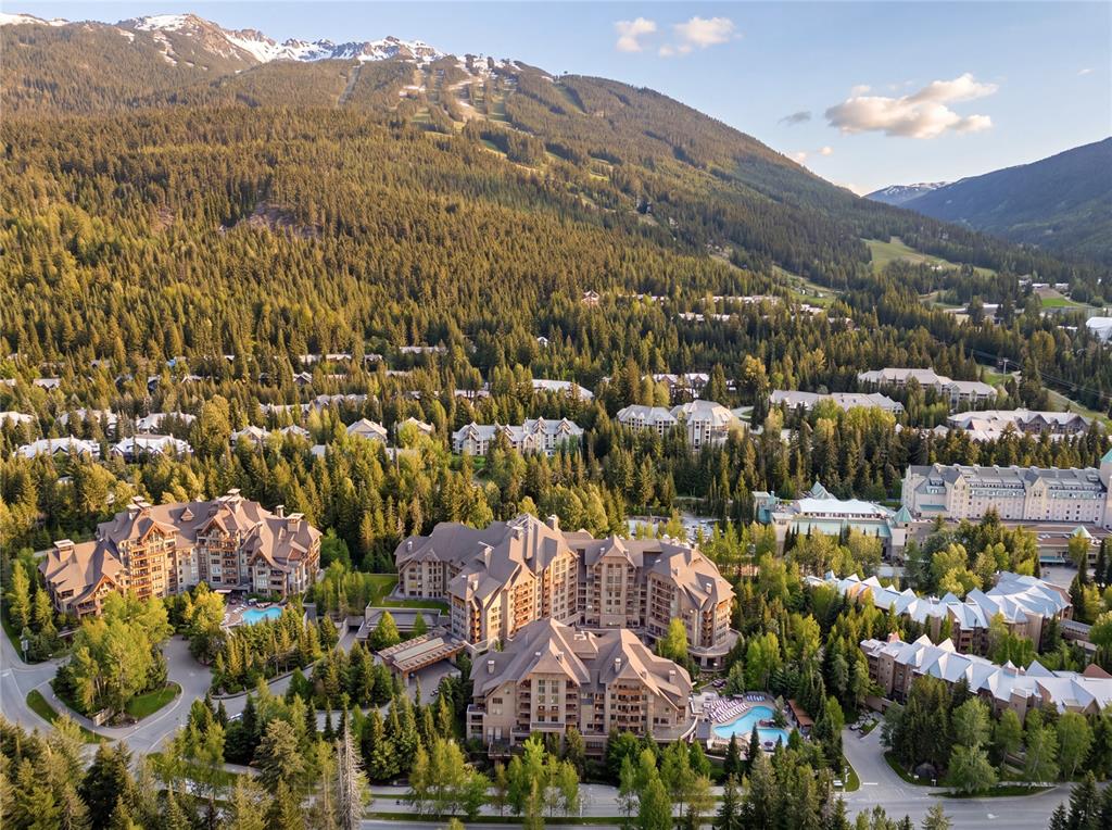 #724 – 4591 Blackcomb Way