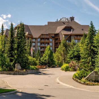 #725 – 4591 Blackcomb Way