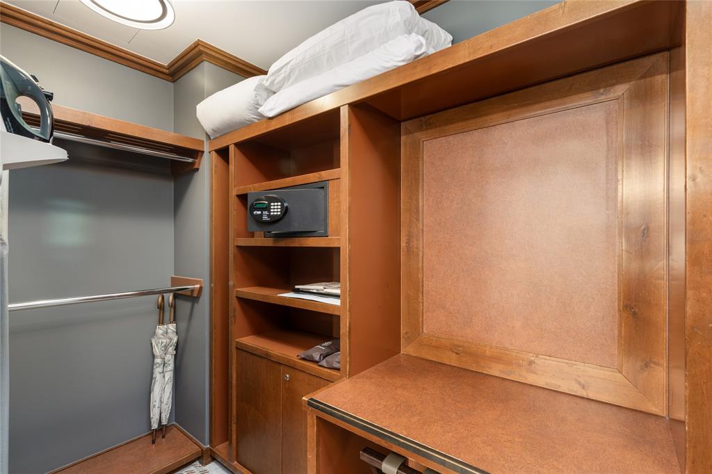 #728 – 4591 Blackcomb Way