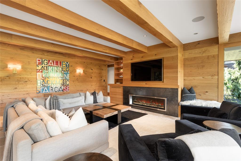 8441 Golden Bear Place