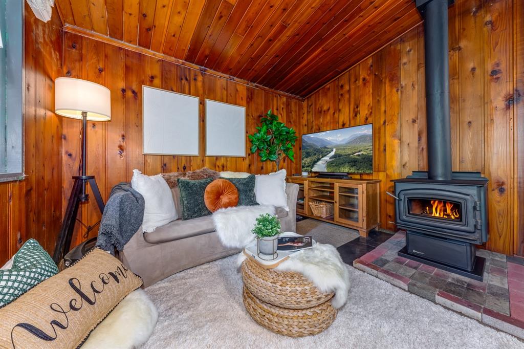 10009 Paradise Valley Road
