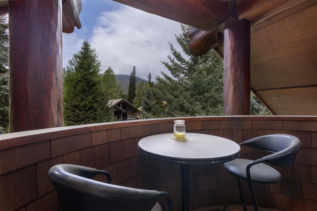 7270 Spruce Grove Circle