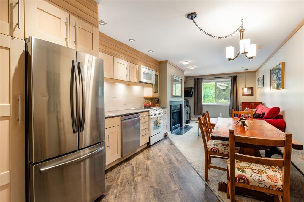 #105 – 2021 Karen Crescent