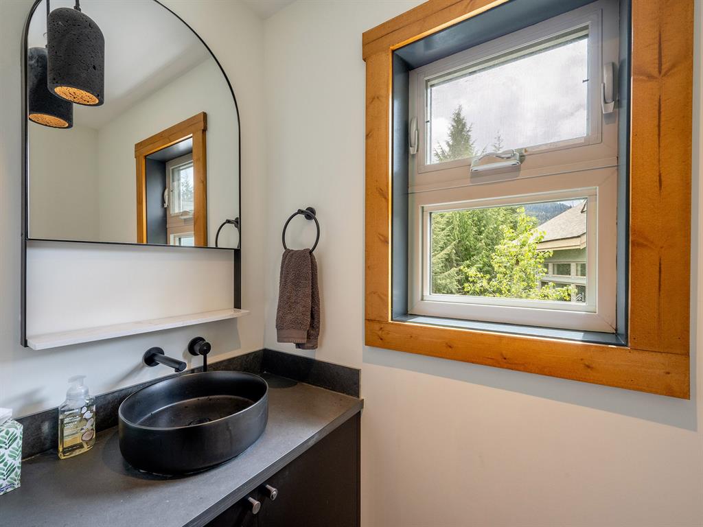 #23 – 6127 Eagle Ridge Crescent