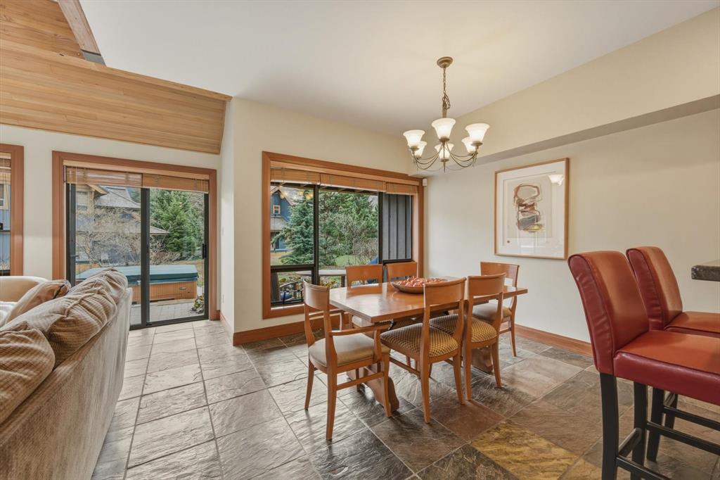 4824 Casabella Crescent