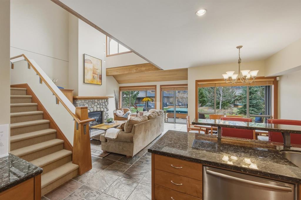 4824 Casabella Crescent