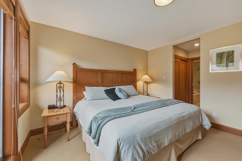 4824 Casabella Crescent