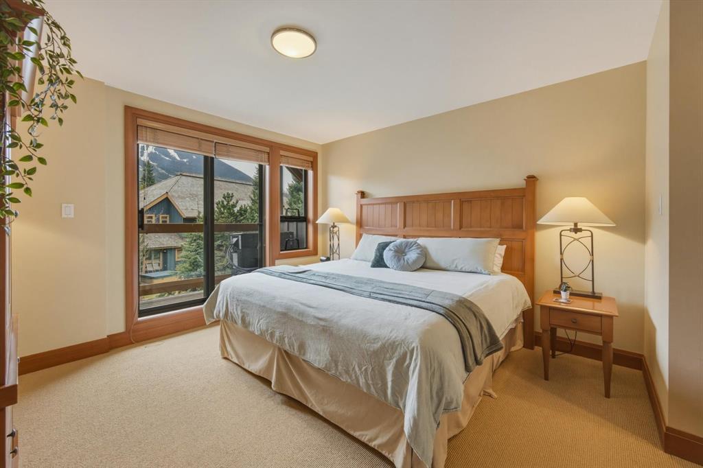 4824 Casabella Crescent