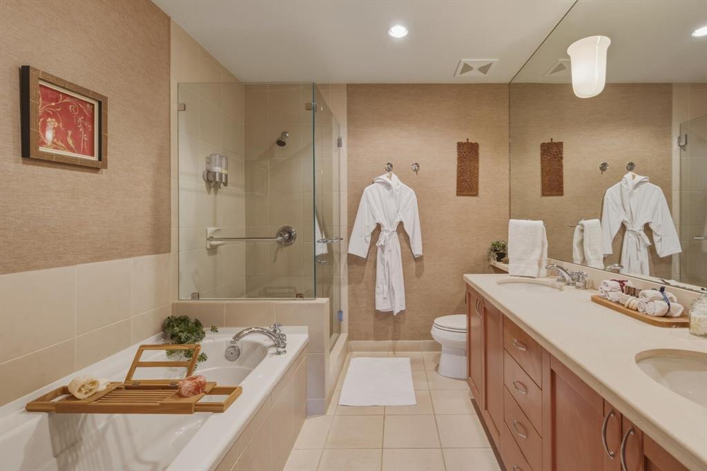 4824 Casabella Crescent