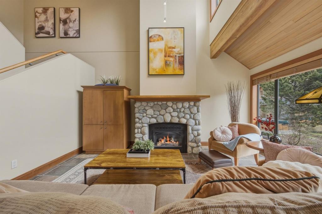4824 Casabella Crescent