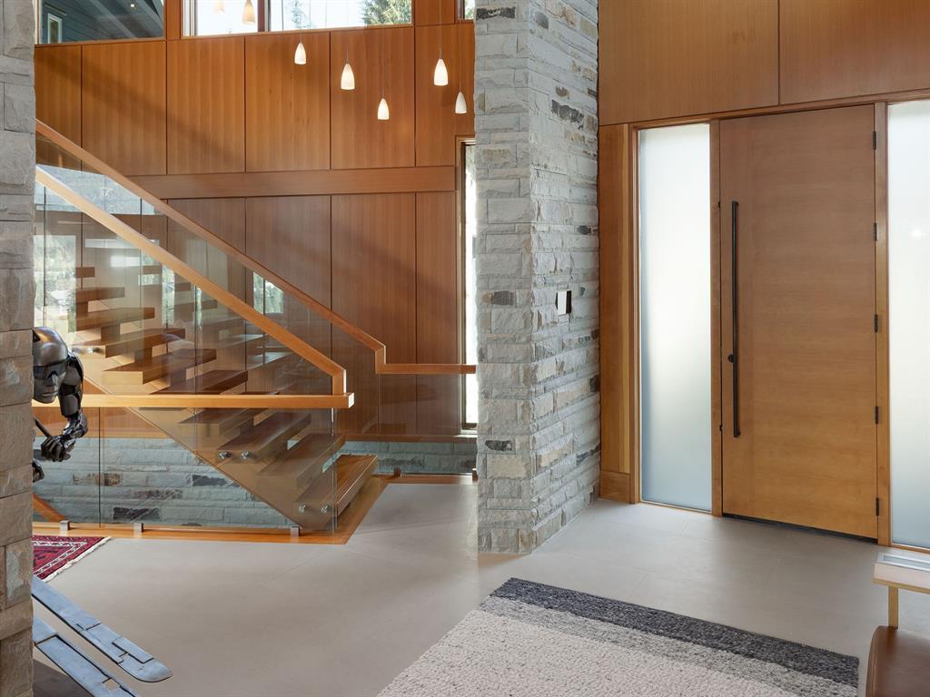 3855 Sunridge Court