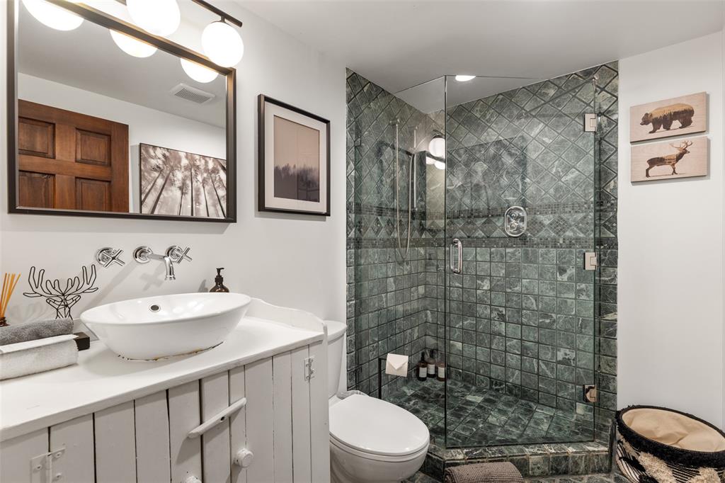 #10 – 4636 Blackcomb Way