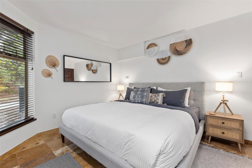 #10 – 4636 Blackcomb Way