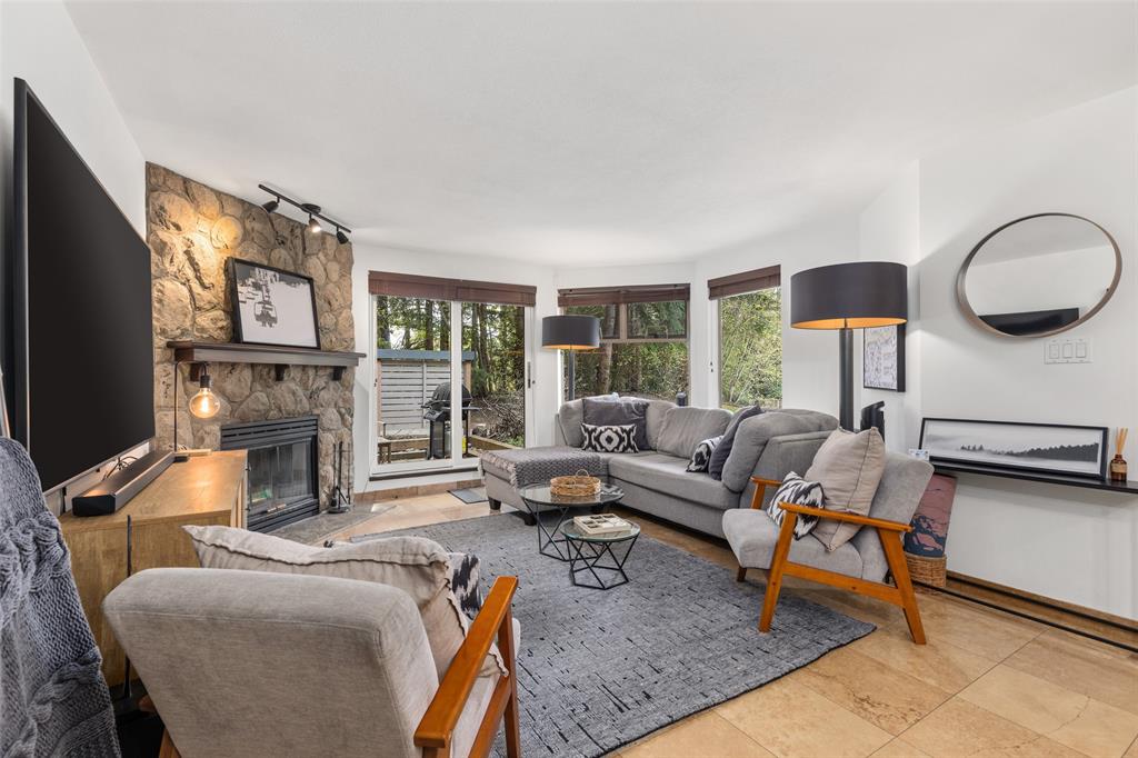 #10 – 4636 Blackcomb Way