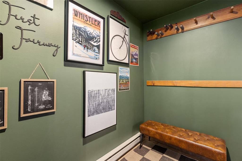 #10 – 4636 Blackcomb Way