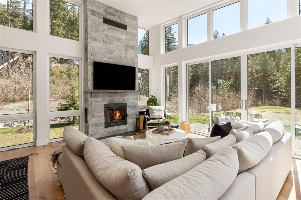 9149 Wedge Creek Rise