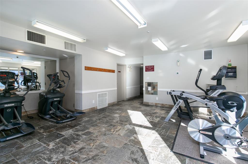 #562 – 4800 Spearhead Drive