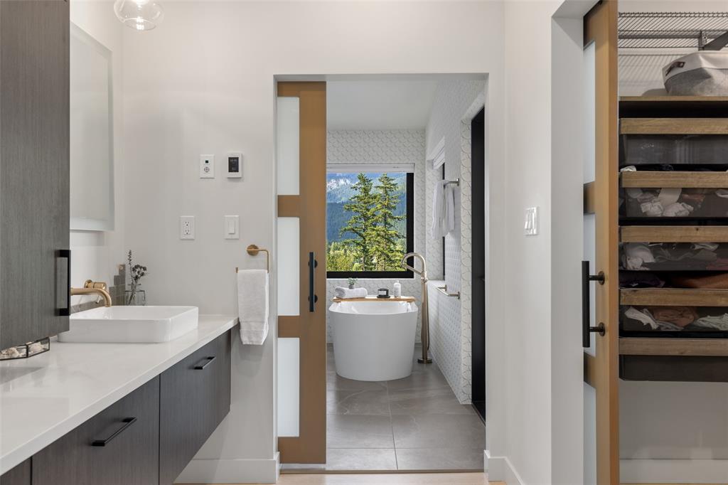 1305 Eagle Drive