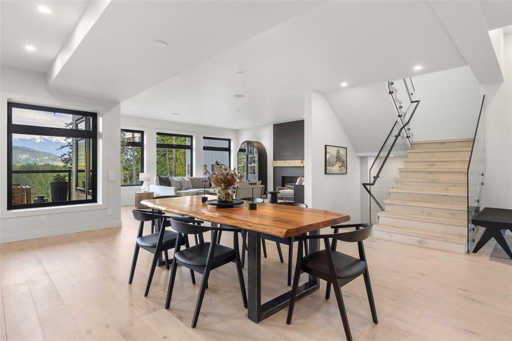 1305 Eagle Drive