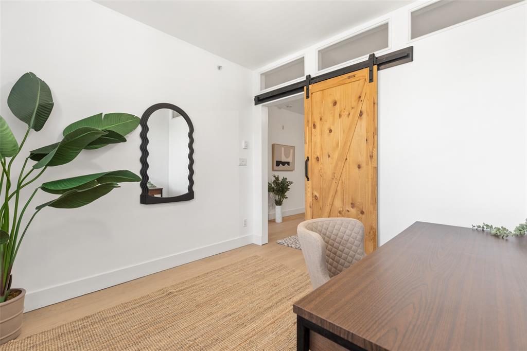 #302 – 7330 Arbutus Street