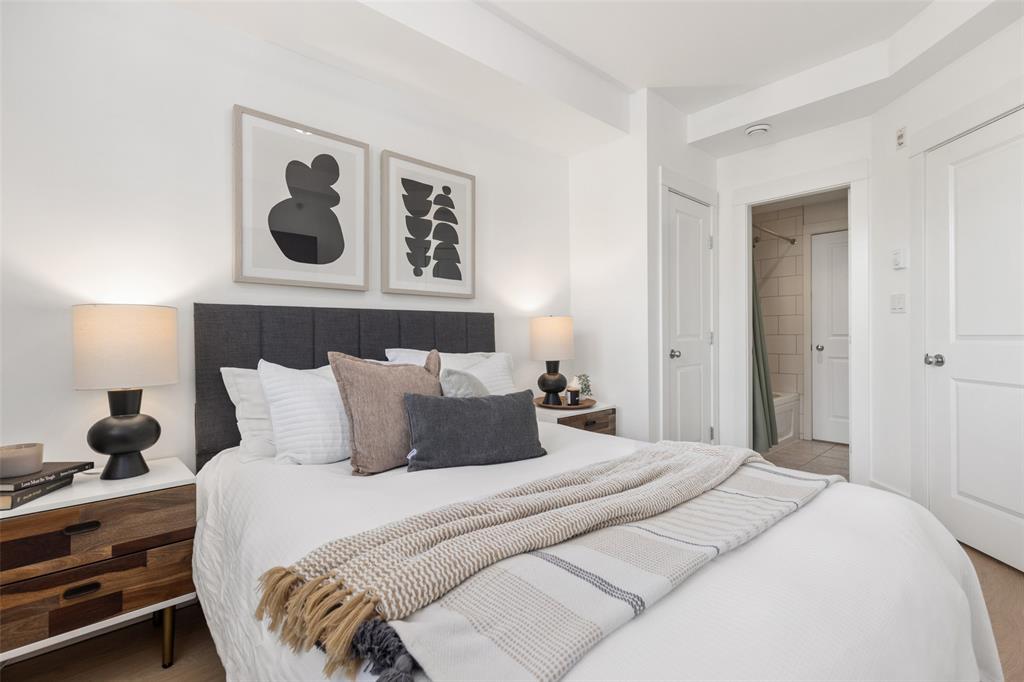 #302 – 7330 Arbutus Street