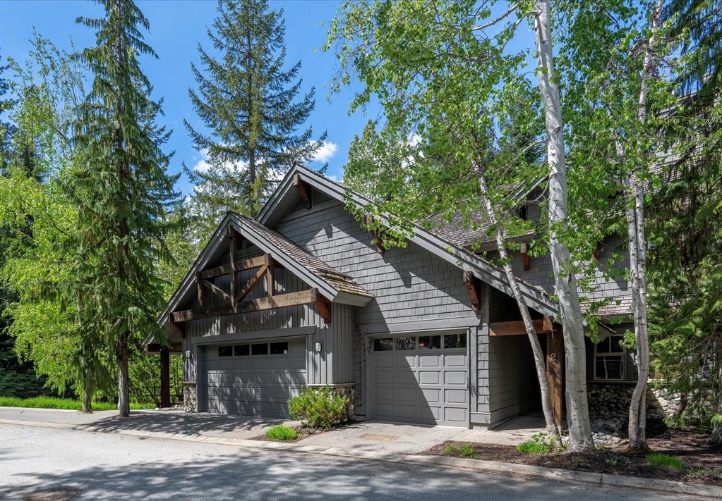 #1 – 4668 Blackcomb Way