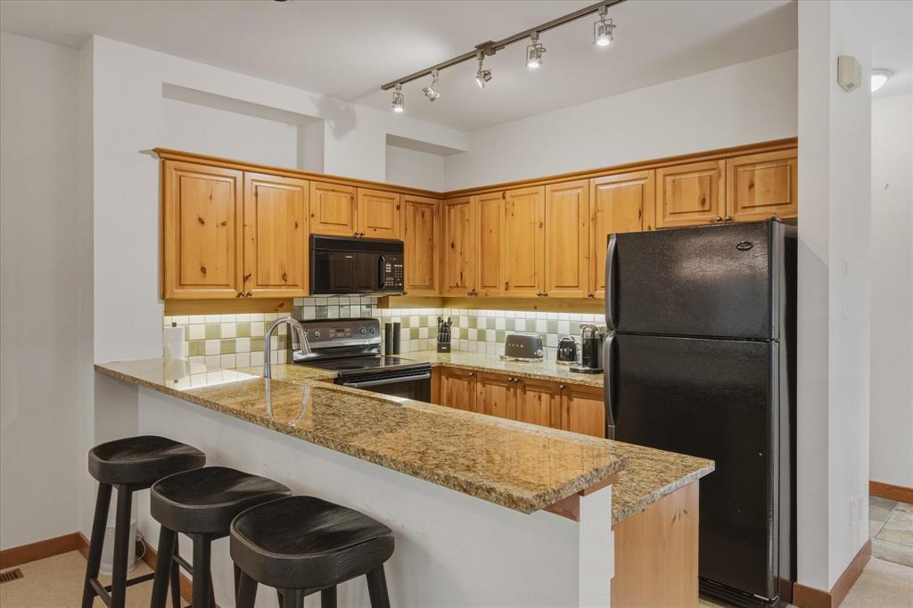 #1 – 4668 Blackcomb Way