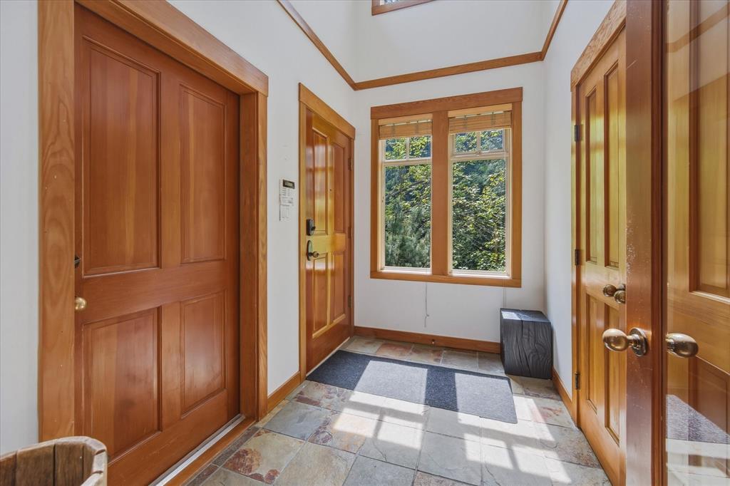 #1 – 4668 Blackcomb Way